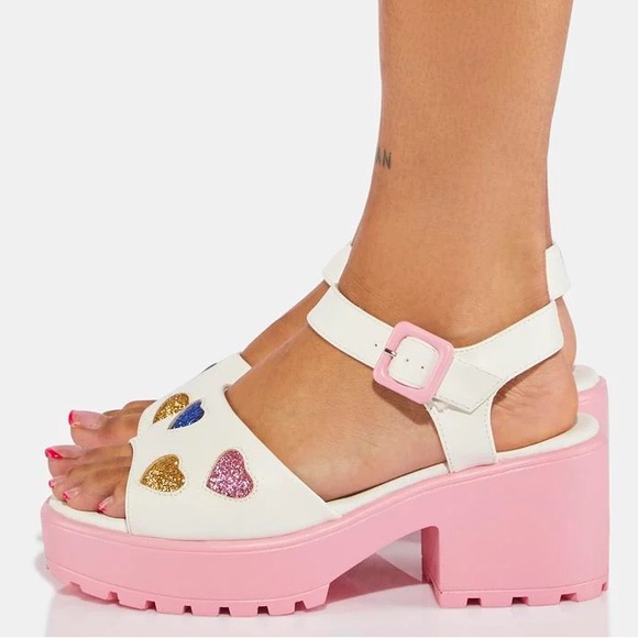 NWOT - KOI FOOTWEAR - STICKY SWEET HEART SANDALS - Picture 4 of 4